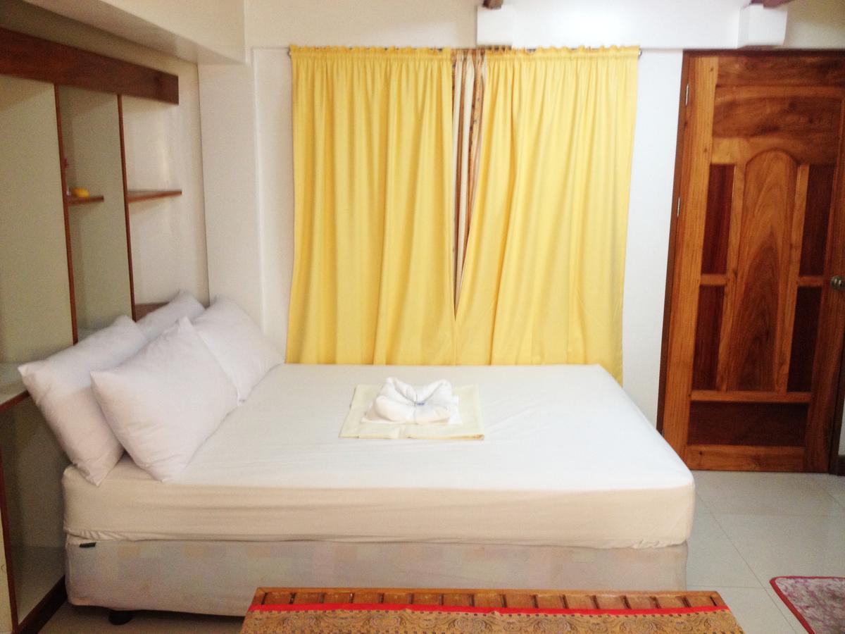 Peria Seafront Pensione Roxas  Luaran gambar